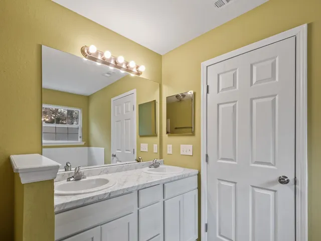 $279,900 | 2253 Natural Wells Drive, Tallahassee, FL 32305