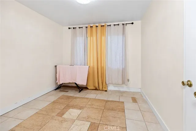 $5,000 | 11377 Gaynor Avenue, Granada Hills, CA 91344