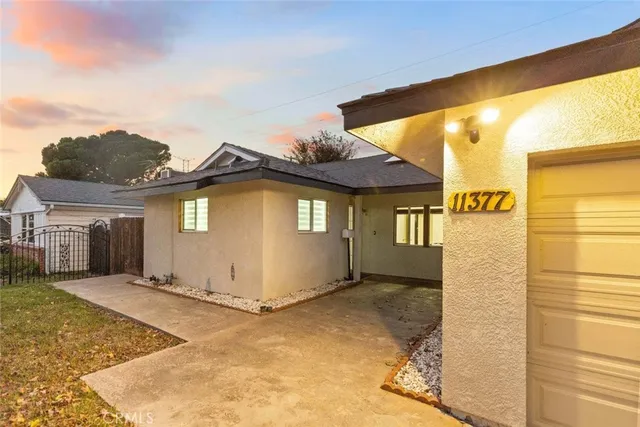 $5,000 | 11377 Gaynor Avenue, Granada Hills, CA 91344