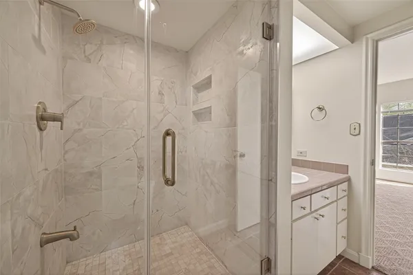 $2,950 | 7937 Woodway Drive, Houston, TX 77063