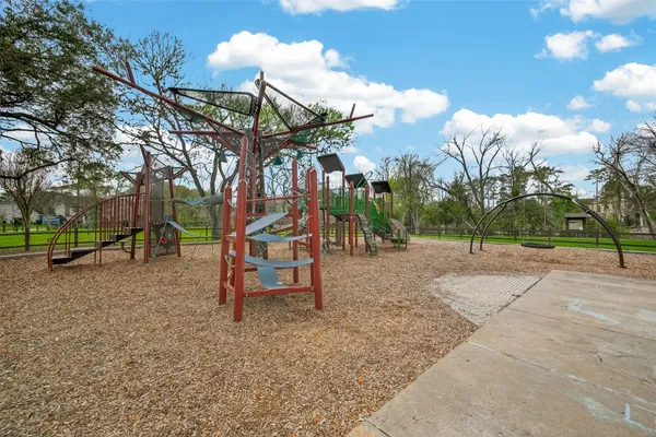 $2,950 | 7937 Woodway Drive, Houston, TX 77063