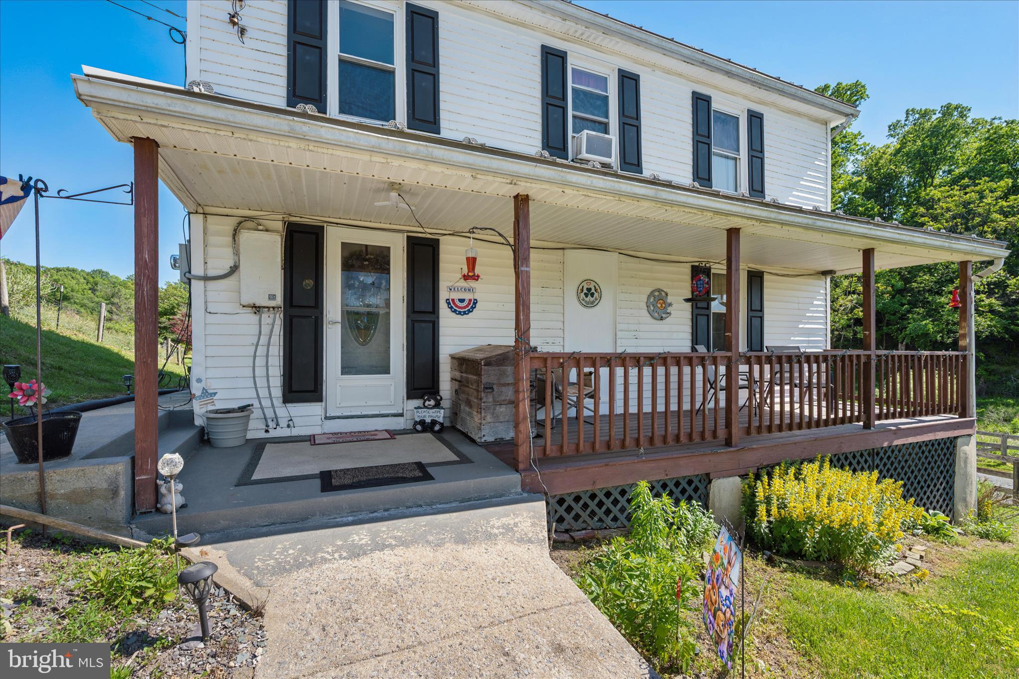 10701 Bennie Duncan Road Walkersville, MD 21793 - Photo 2 of 61 Front Porch