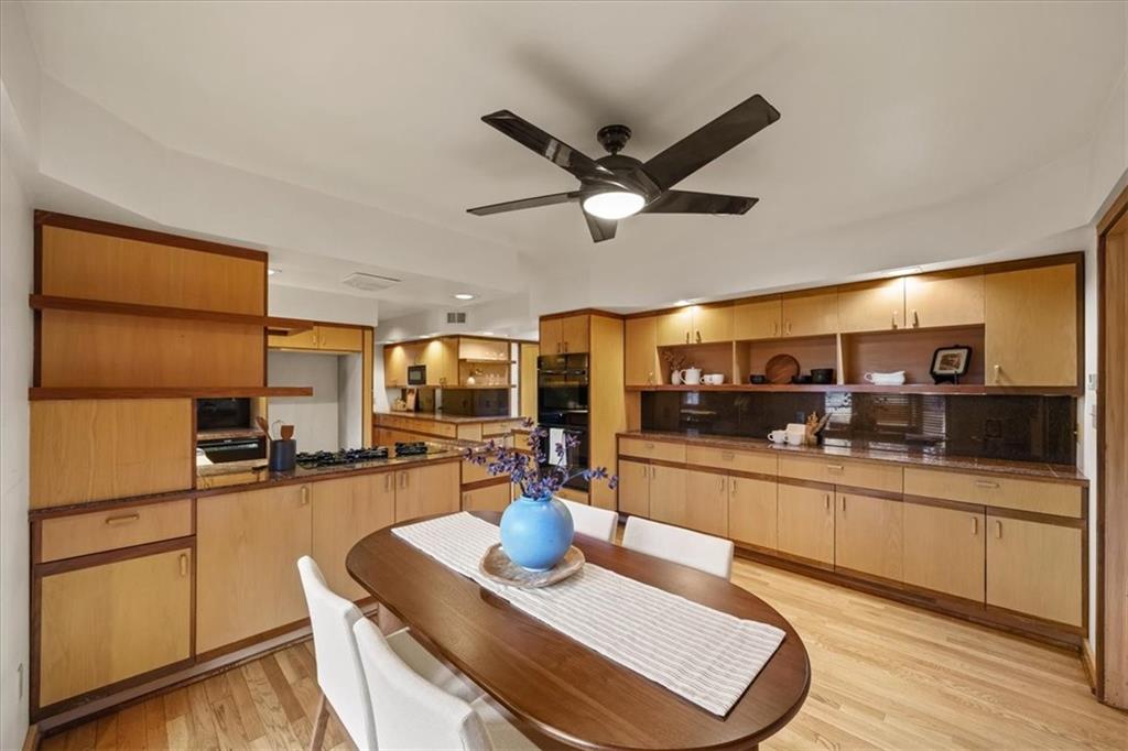 6600 Overhill Road Mission Hills, KS 66208 - Photo 13 of 37