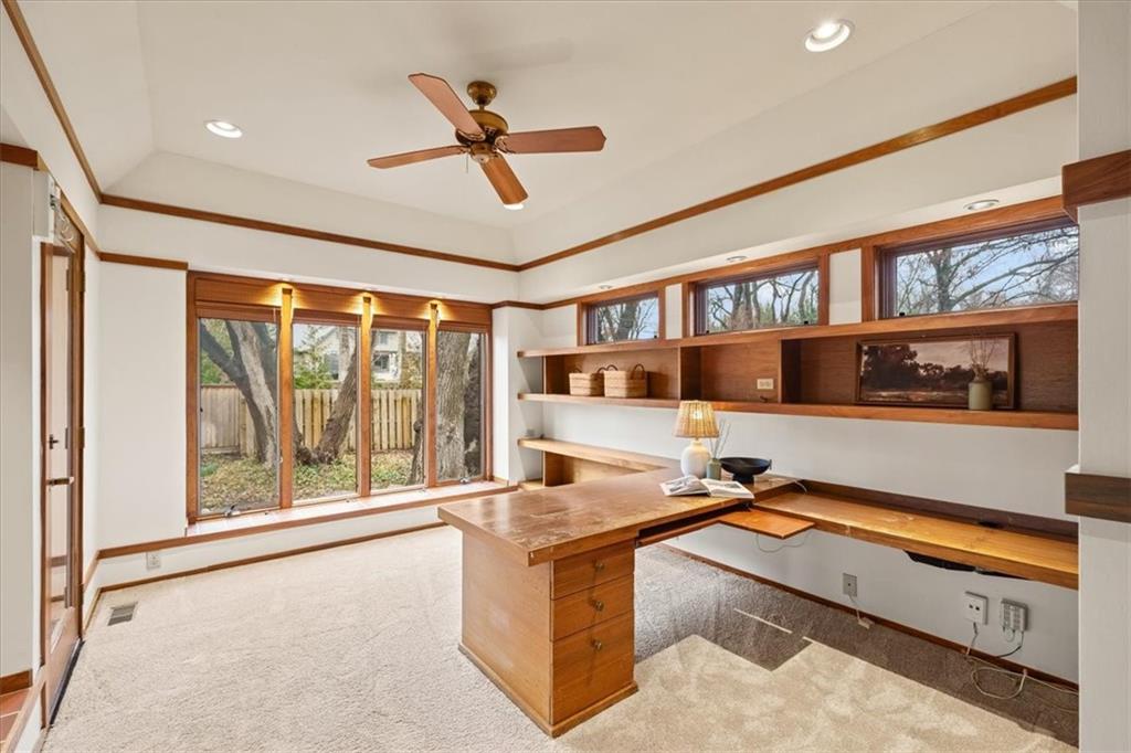 6600 Overhill Road Mission Hills, KS 66208 - Photo 22 of 37