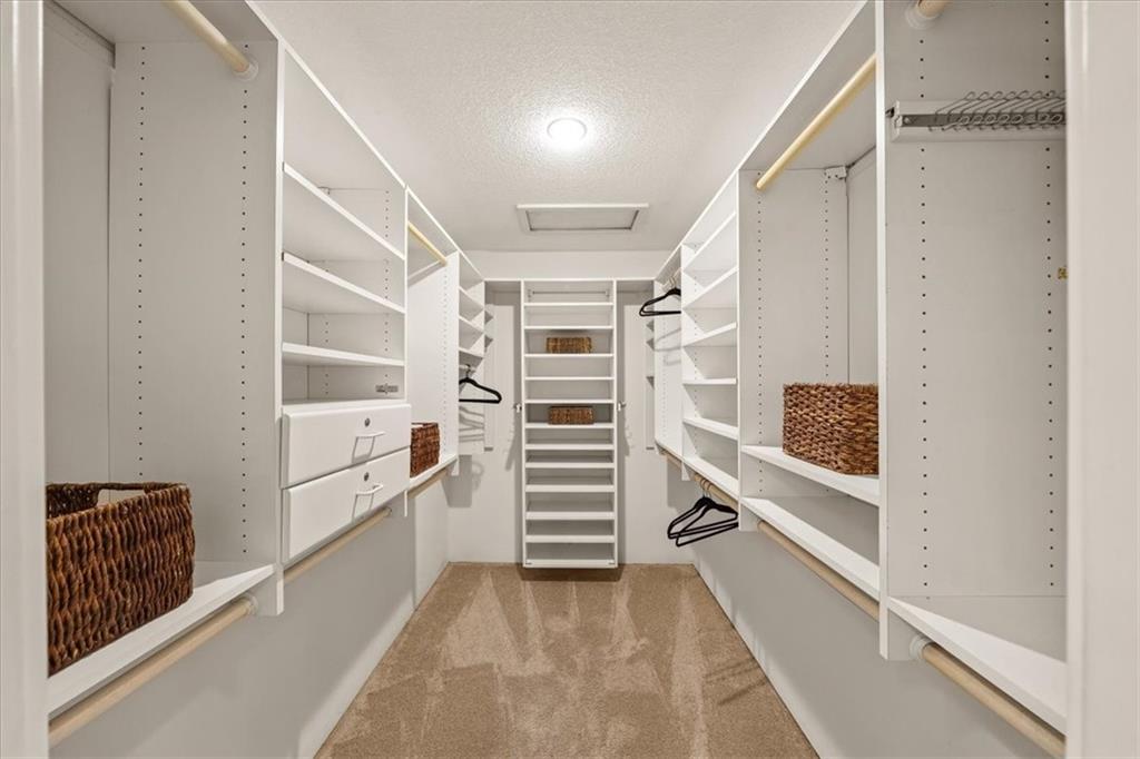 6600 Overhill Road Mission Hills, KS 66208 - Photo 26 of 37