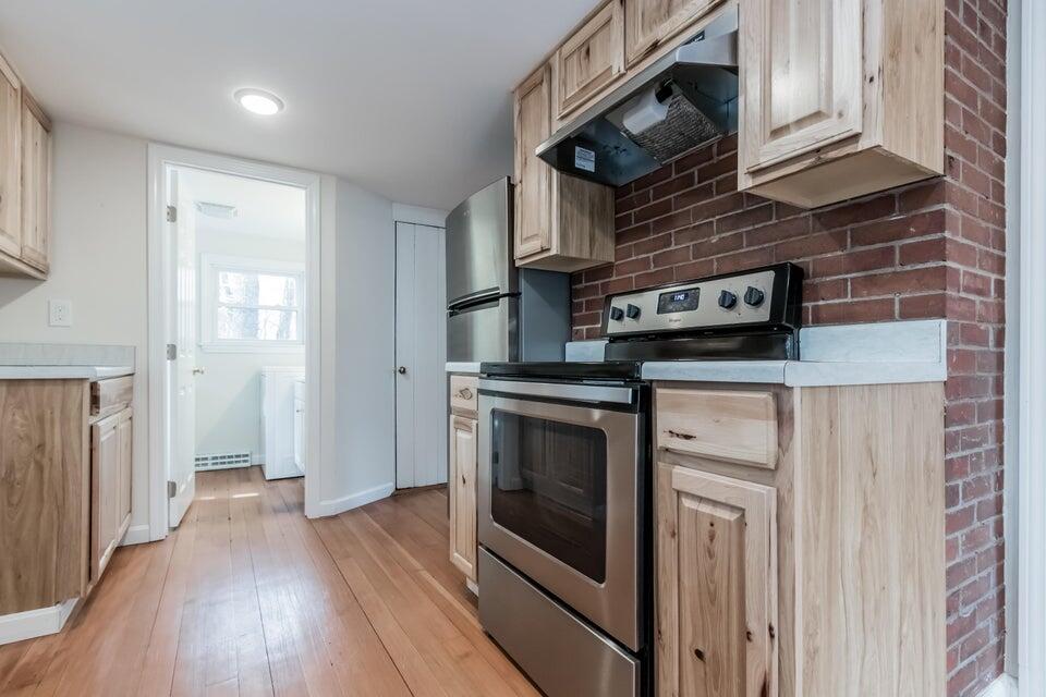 47 Anglers Road Windham, ME 04062 - Photo 12 of 36 20220417003911808385000000-o