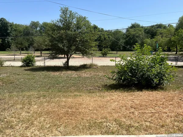$1,700 | 4042 City View Drive, San Antonio, TX 78228