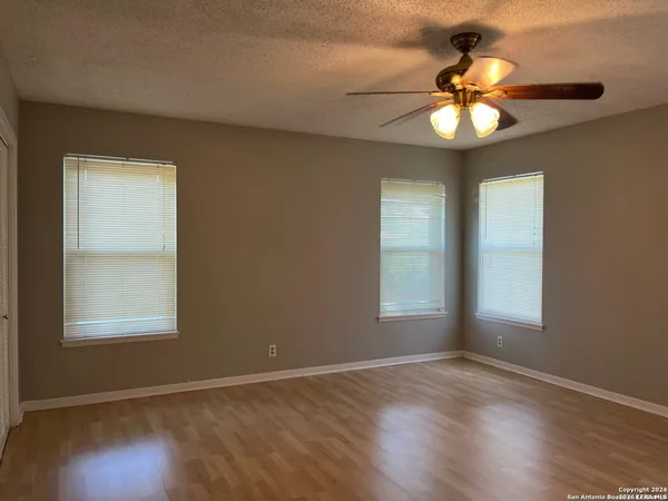 $1,700 | 4042 City View Drive, San Antonio, TX 78228