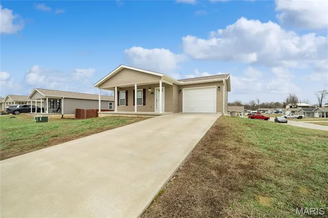 $212,000 | 489 Northview Estates Drive, Jackson, MO 63755