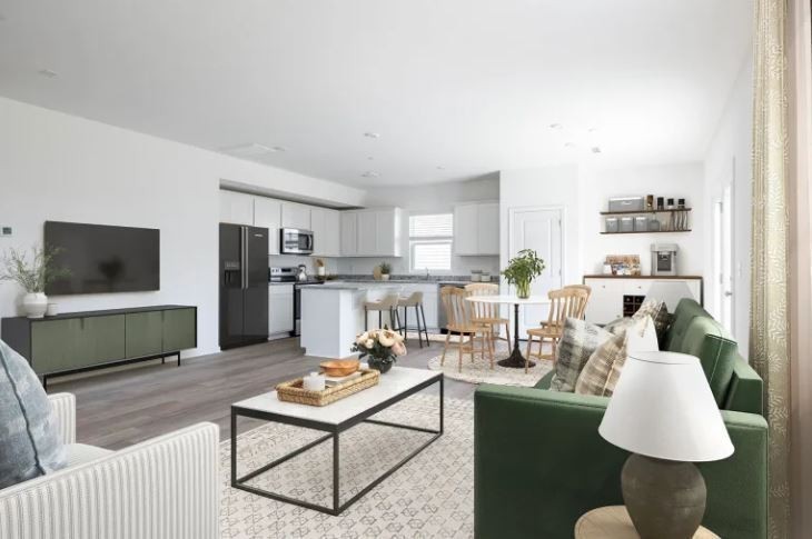 3591 Fellowship Road Columbia, TN 38401 - Photo 24 of 38 a living room with furniture and a flat screen tv