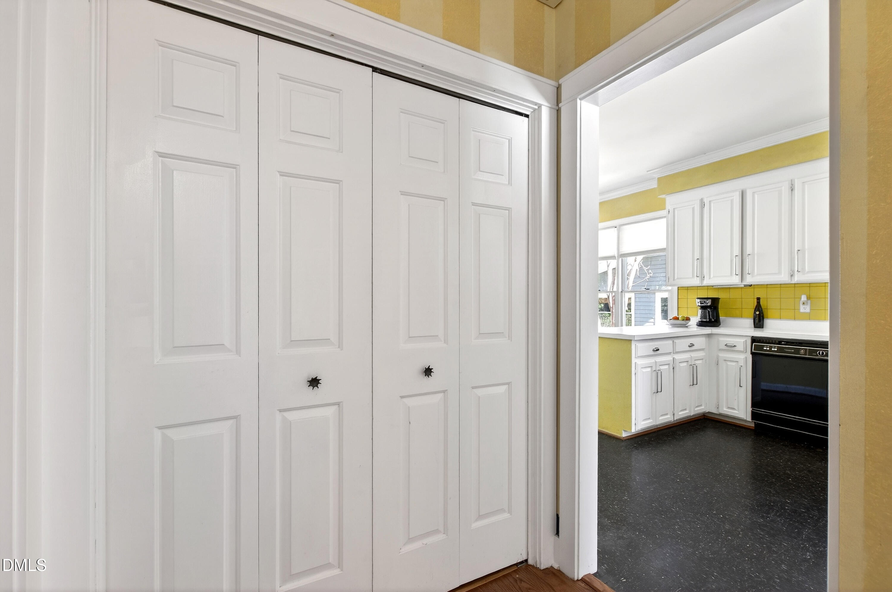 601 Latham Way Raleigh, NC 27604 - Photo 14 of 37 14