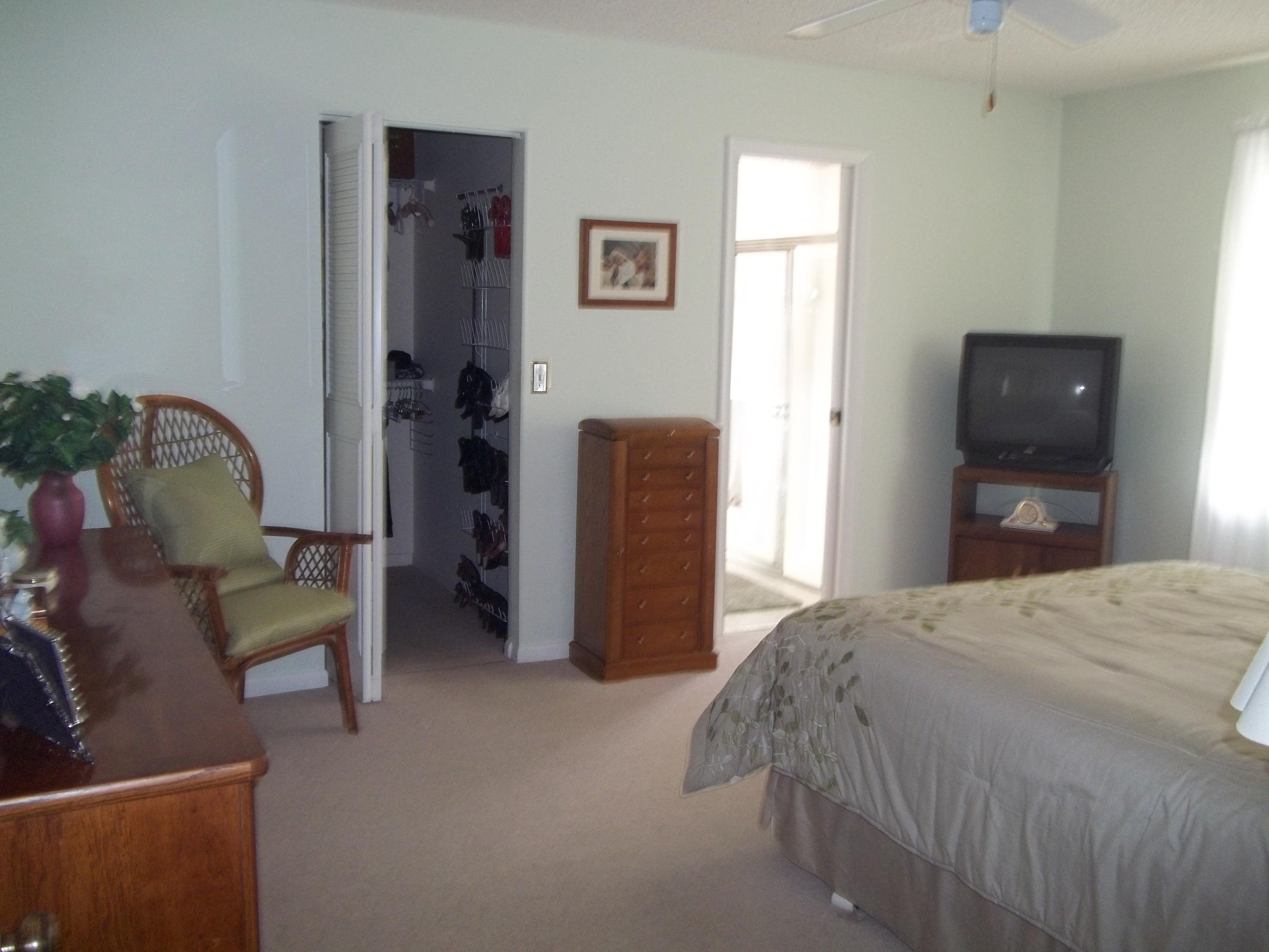 191 Raintree Trail Jupiter, FL 33458 - Photo 11 of 24 Master Bedroom