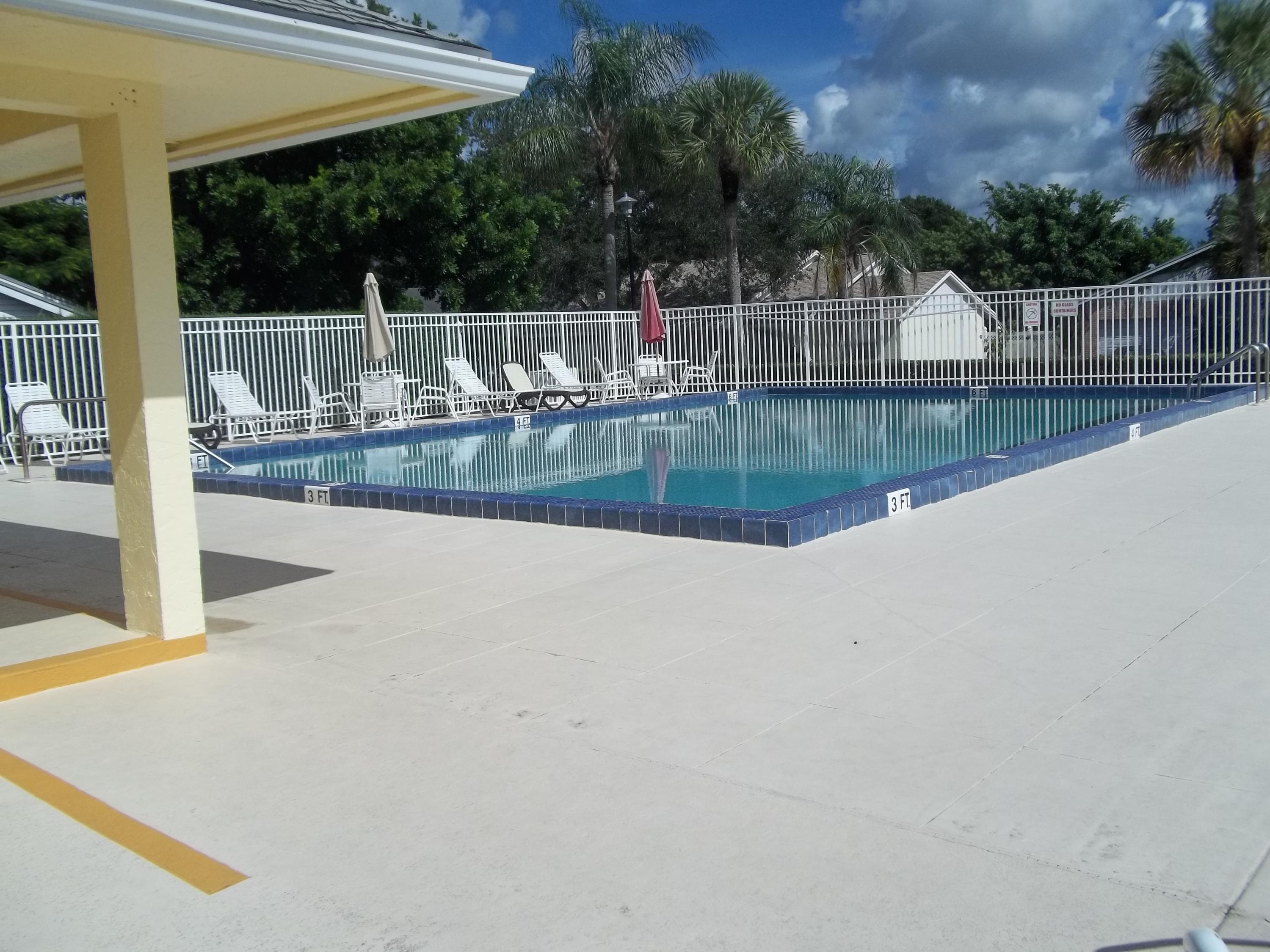 191 Raintree Trail Jupiter, FL 33458 - Photo 22 of 24 Swim Club Pool