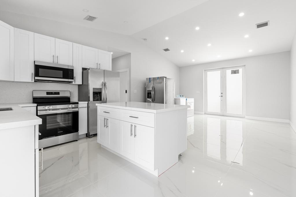 31441 Ave F Big Pine Key, FL 33043 - Photo 26 of 28 06