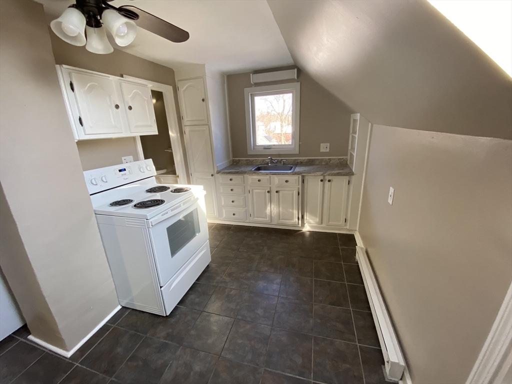 50 Alden Street, Unit 3 Ashland, MA 01721 - Photo 6 of 11