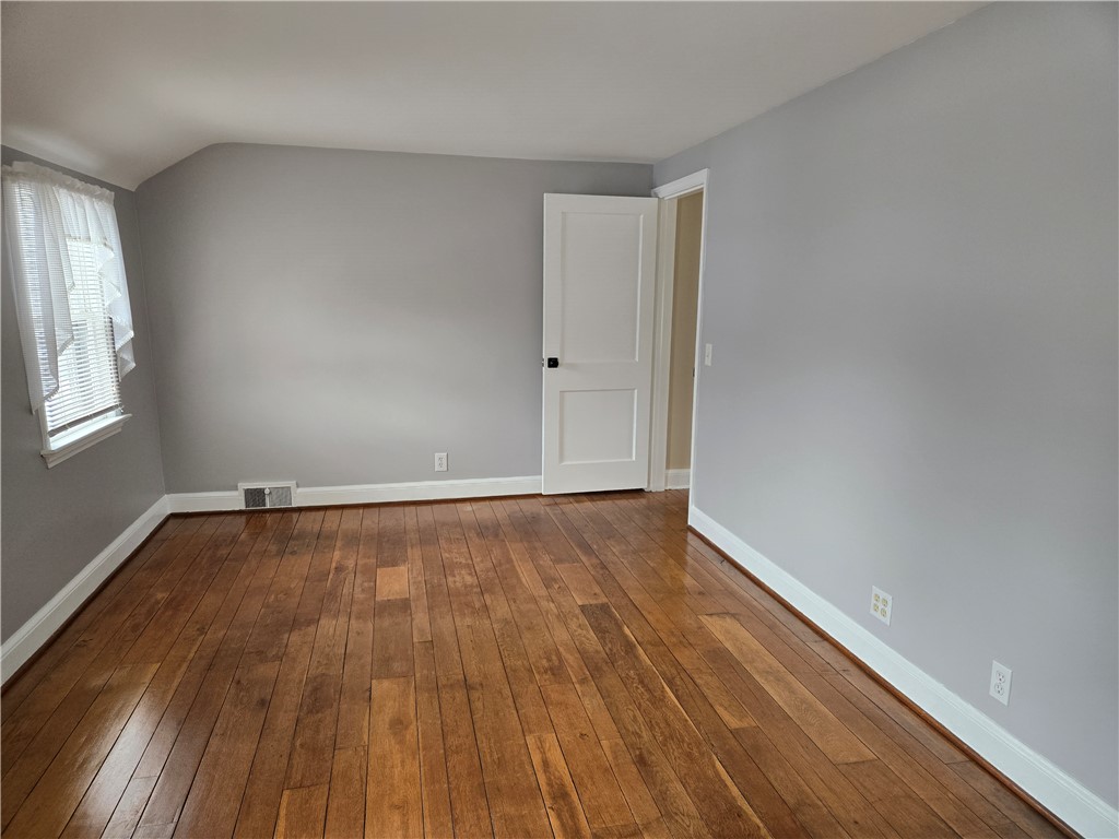 146 Burwell Road Irondequoit, NY 14617 - Photo 25 of 47