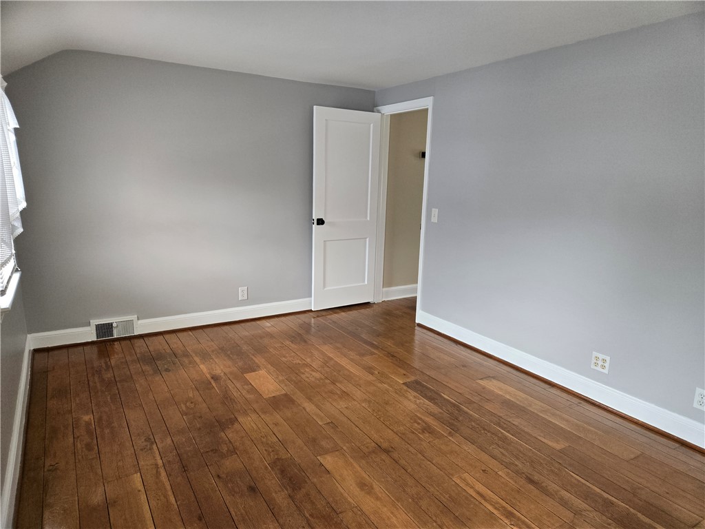 146 Burwell Road Irondequoit, NY 14617 - Photo 29 of 47