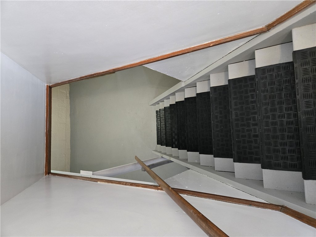 146 Burwell Road Irondequoit, NY 14617 - Photo 34 of 47