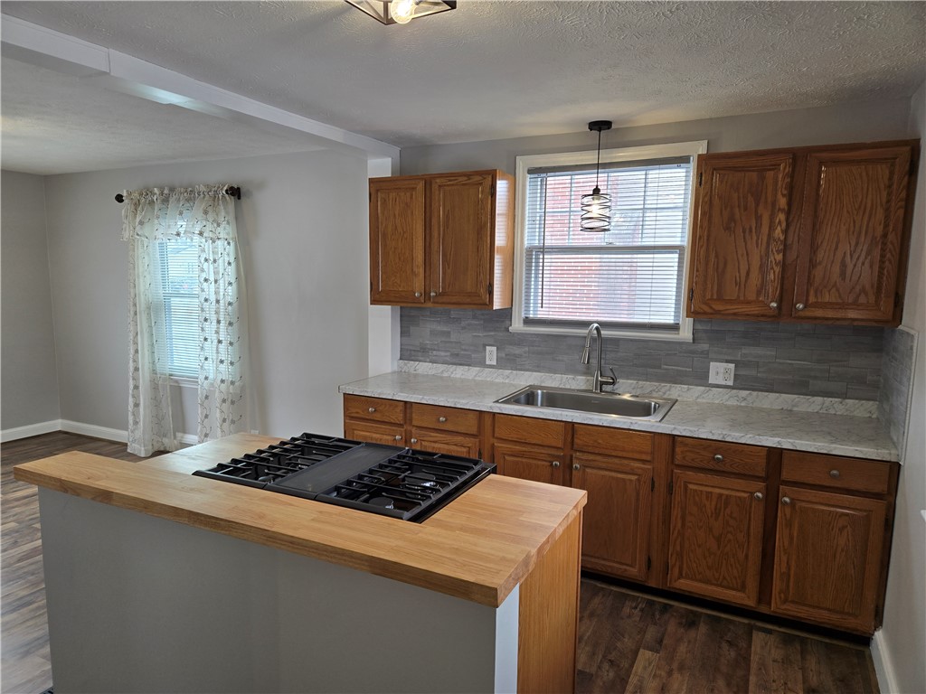 146 Burwell Road Irondequoit, NY 14617 - Photo 10 of 47