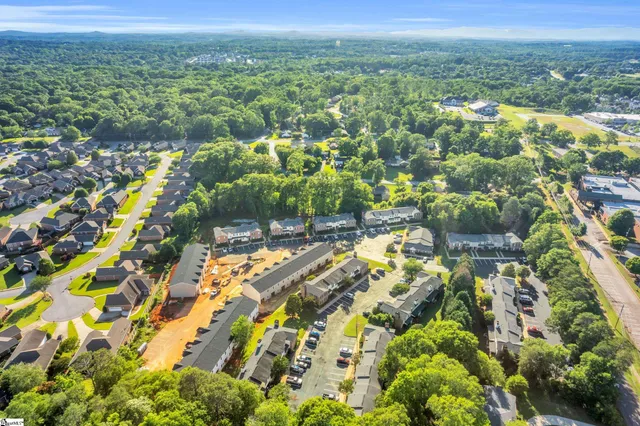 $215,900 | 215 Duncan Chapel Road, Unit 42, Greenville, SC 29617