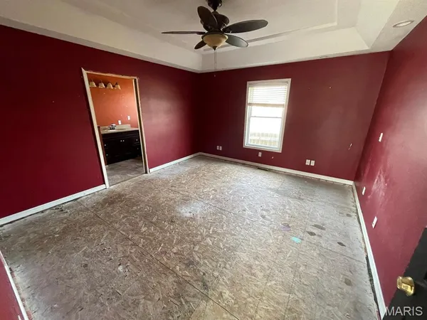$105,000 | 560 Prospect Street, Wood River, IL 62095
