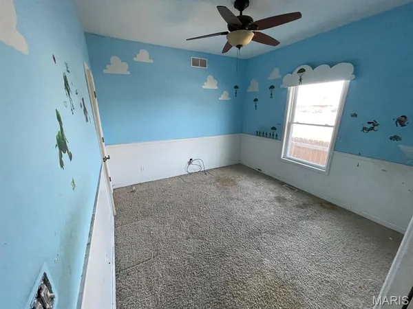 $105,000 | 560 Prospect Street, Wood River, IL 62095