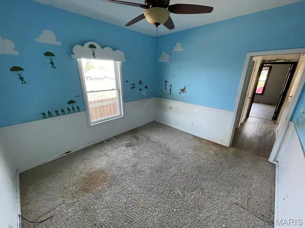 $105,000 | 560 Prospect Street, Wood River, IL 62095