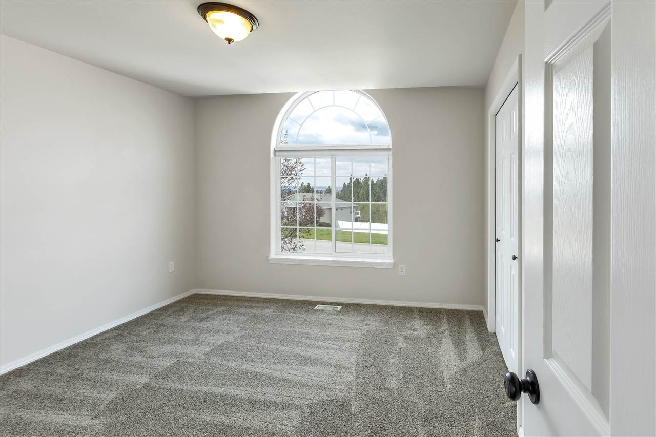 2201 South Steen Road Spokane Valley, WA 99037 - Photo 11 of 20 Gallery Image 11