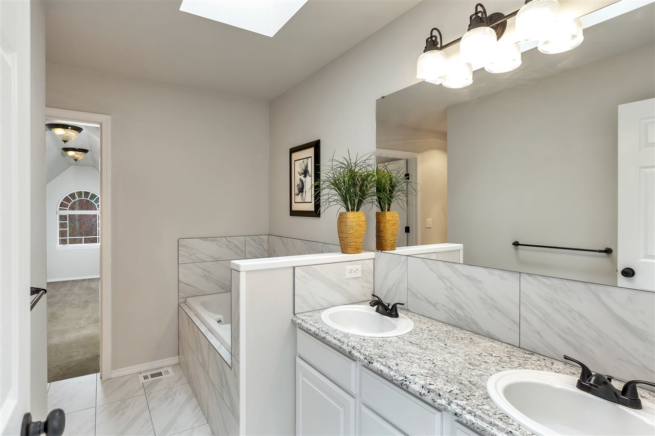 2201 South Steen Road Spokane Valley, WA 99037 - Photo 10 of 20 Gallery Image 10