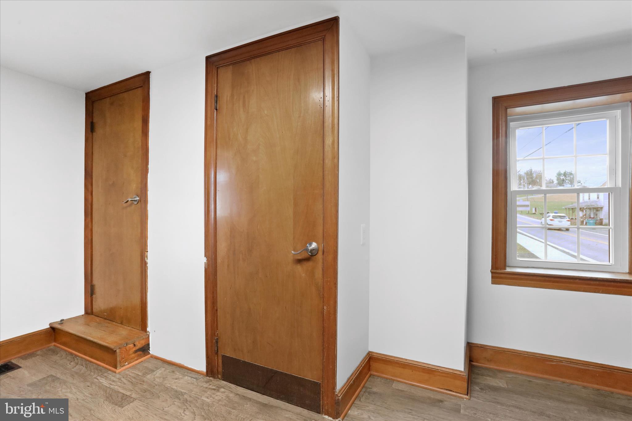 12487 Wolfsville Road Myersville, MD 21773 - Photo 12 of 49