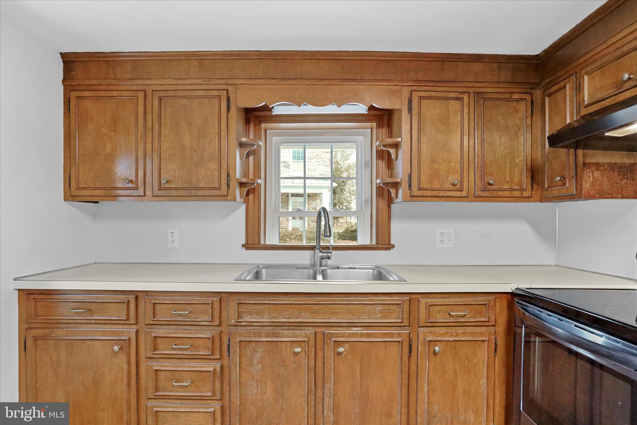 12487 Wolfsville Road Myersville, MD 21773 - Photo 9 of 49