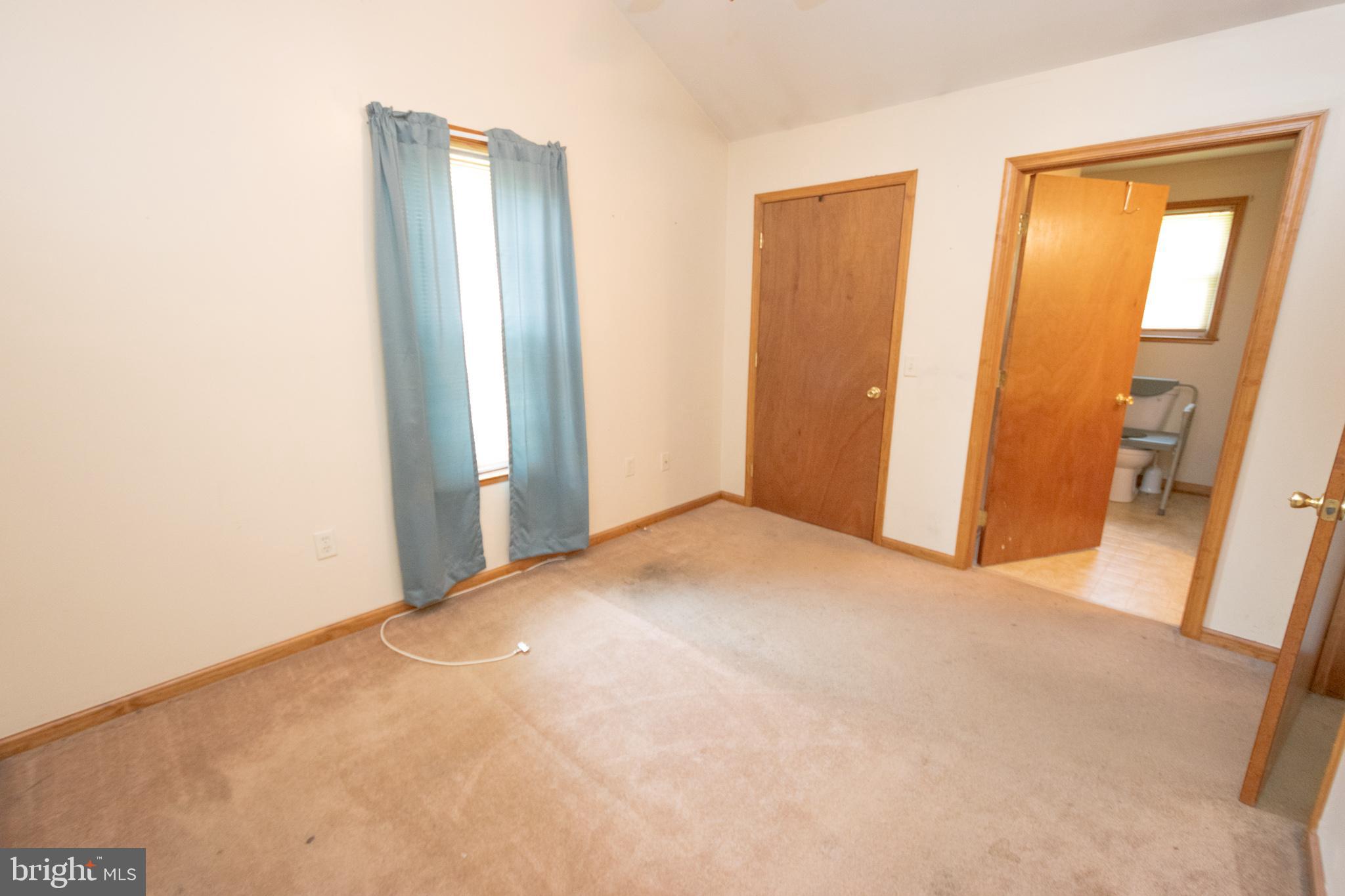 2402 Larkin Road Boothwyn, PA 19061 - Photo 19 of 36 Gallery Image 19