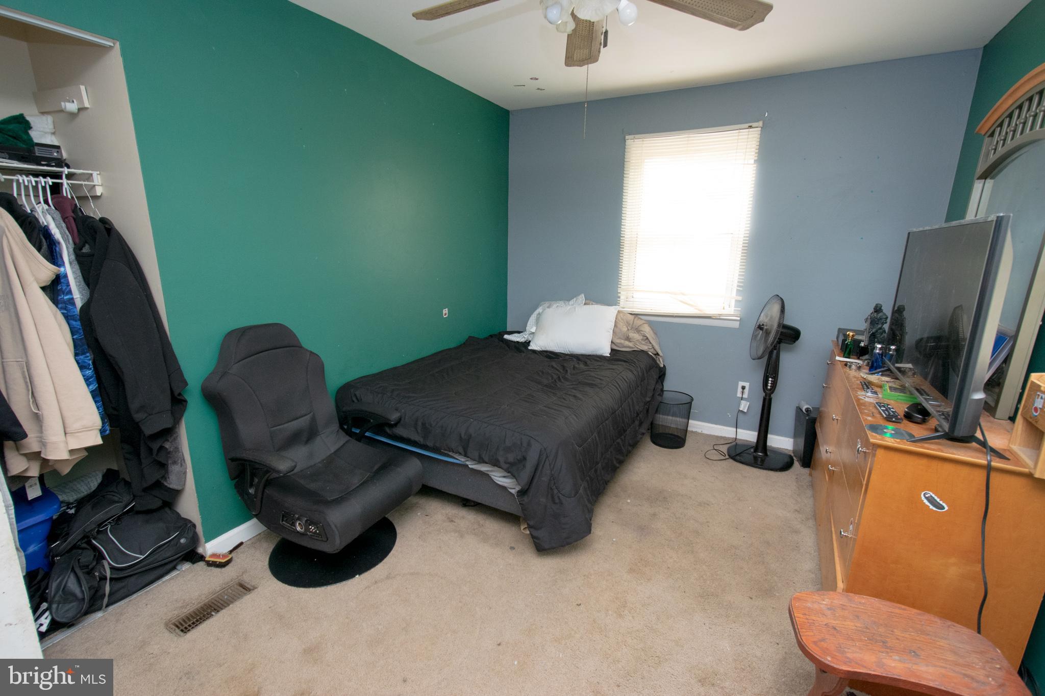 2402 Larkin Road Boothwyn, PA 19061 - Photo 26 of 36 Bedroom 3