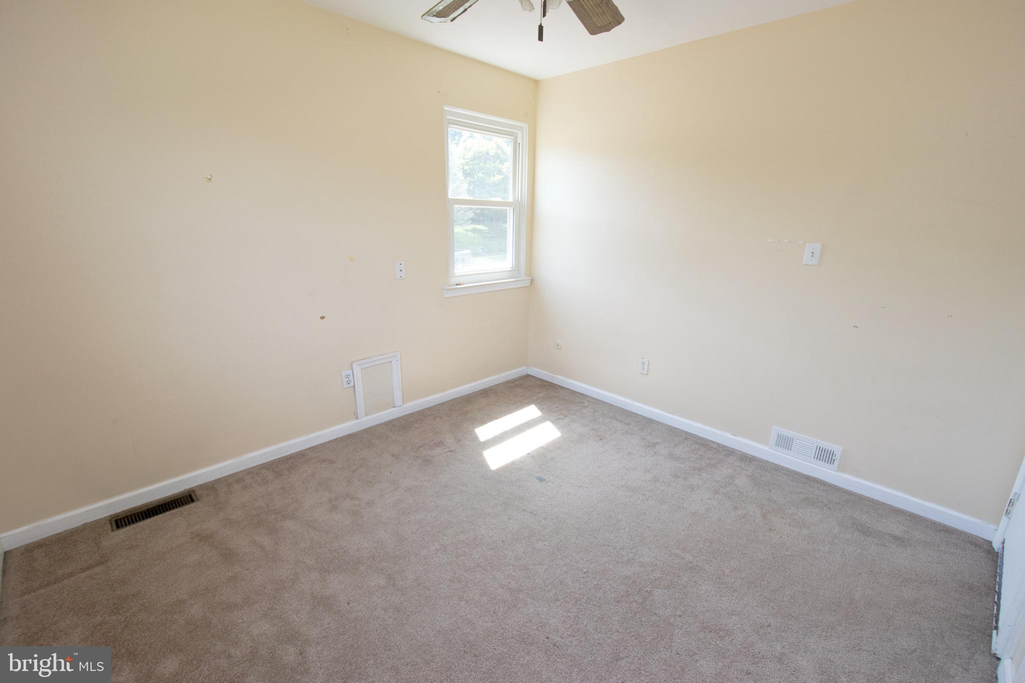 2402 Larkin Road Boothwyn, PA 19061 - Photo 30 of 36 Gallery Image 30