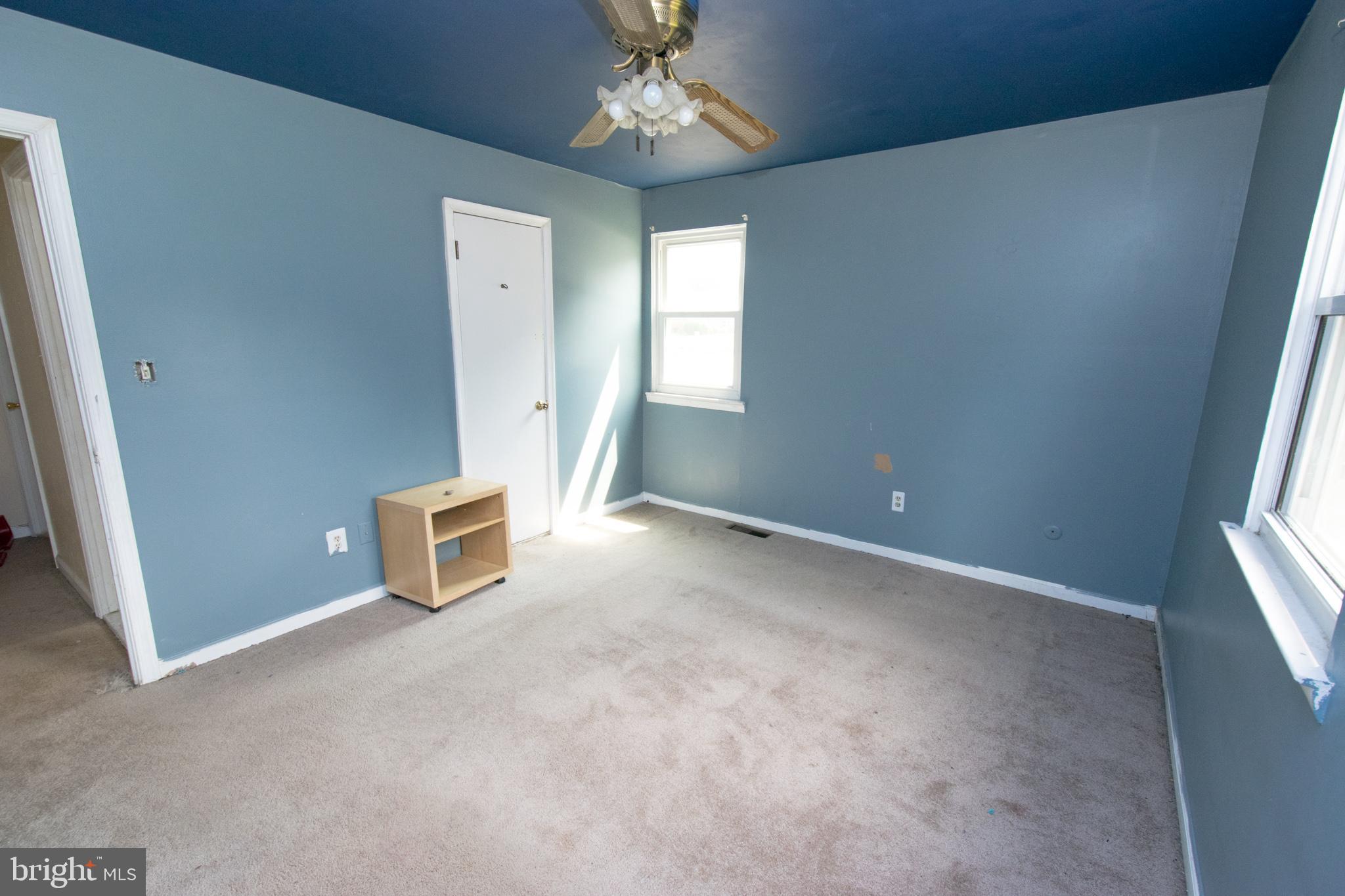 2402 Larkin Road Boothwyn, PA 19061 - Photo 33 of 36 Gallery Image 33