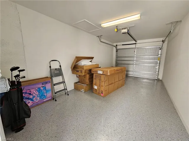 a view of entryway and hall