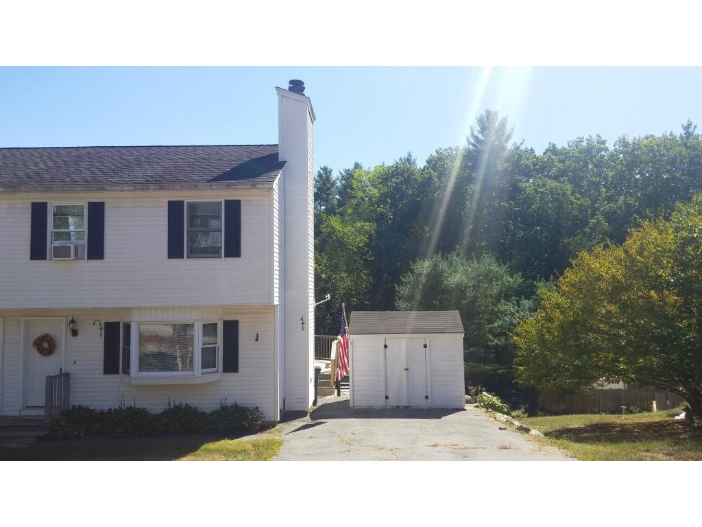 14 R Blackberry Road Derry, NH 03038 - Photo 3 of 27