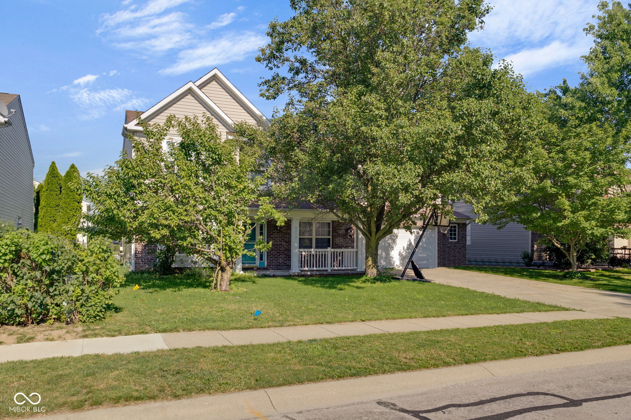 6553 Hunters Ridge South Zionsville, IN 46077 - Photo 2 of 61