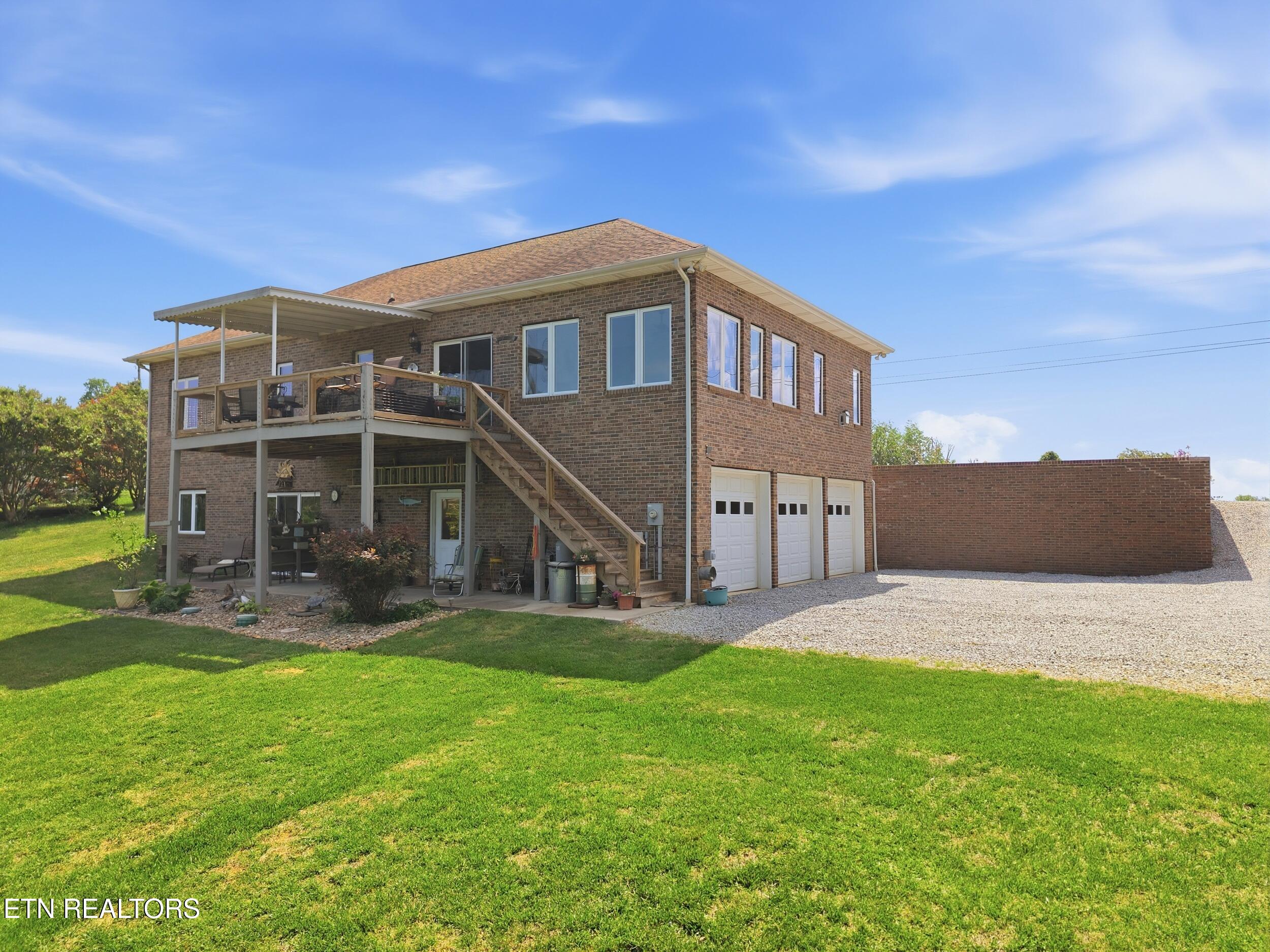 446 Gaut Road Dandridge, TN 37725 - Photo 10 of 59 10_446_gaut_rd_0009