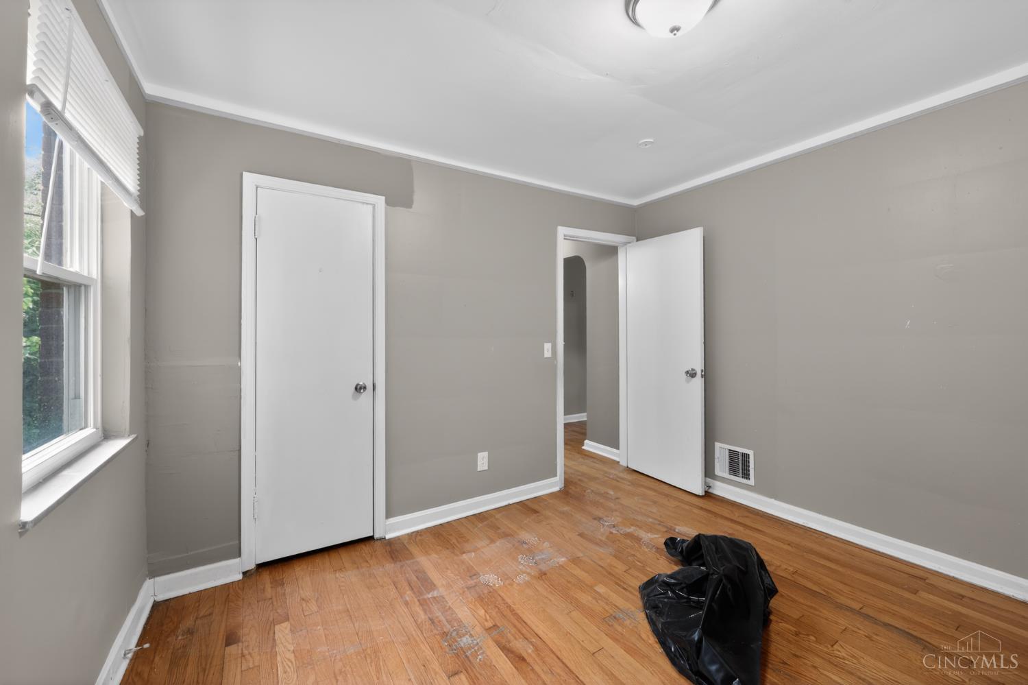 1398 Adams Road Cincinnati, OH 45231 - Photo 18 of 30