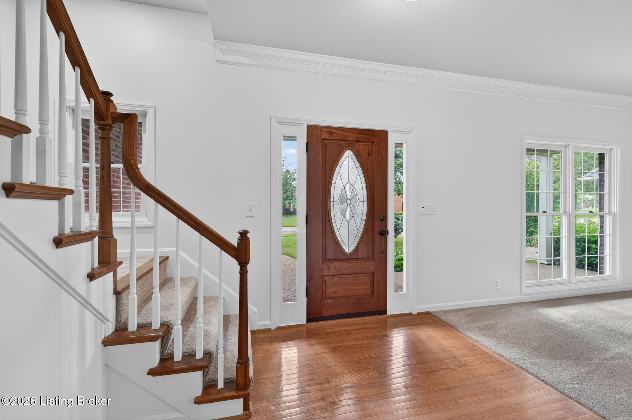 10504 Edgewater Road Louisville, KY 40223 - Photo 5 of 55 Entry