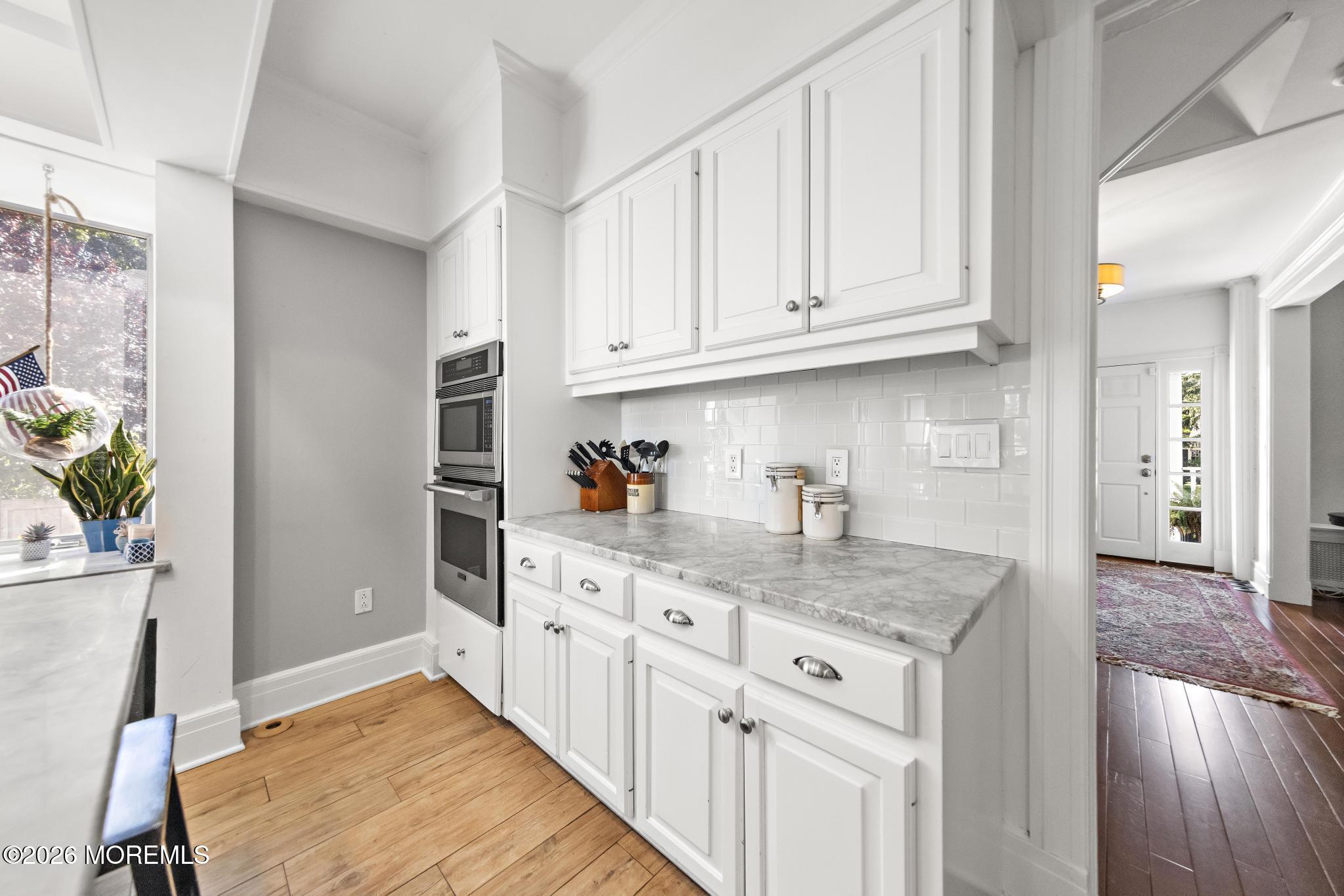 52 Ridge Road Rumson, NJ 07760 - Photo 17 of 39 Kitchen