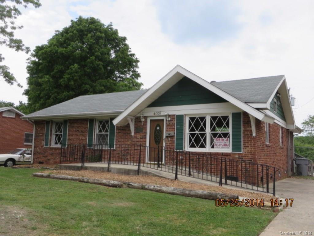 4008 Fieldcrest Road Charlotte, NC 28217 - Photo 1 of 12 Gallery Image 1