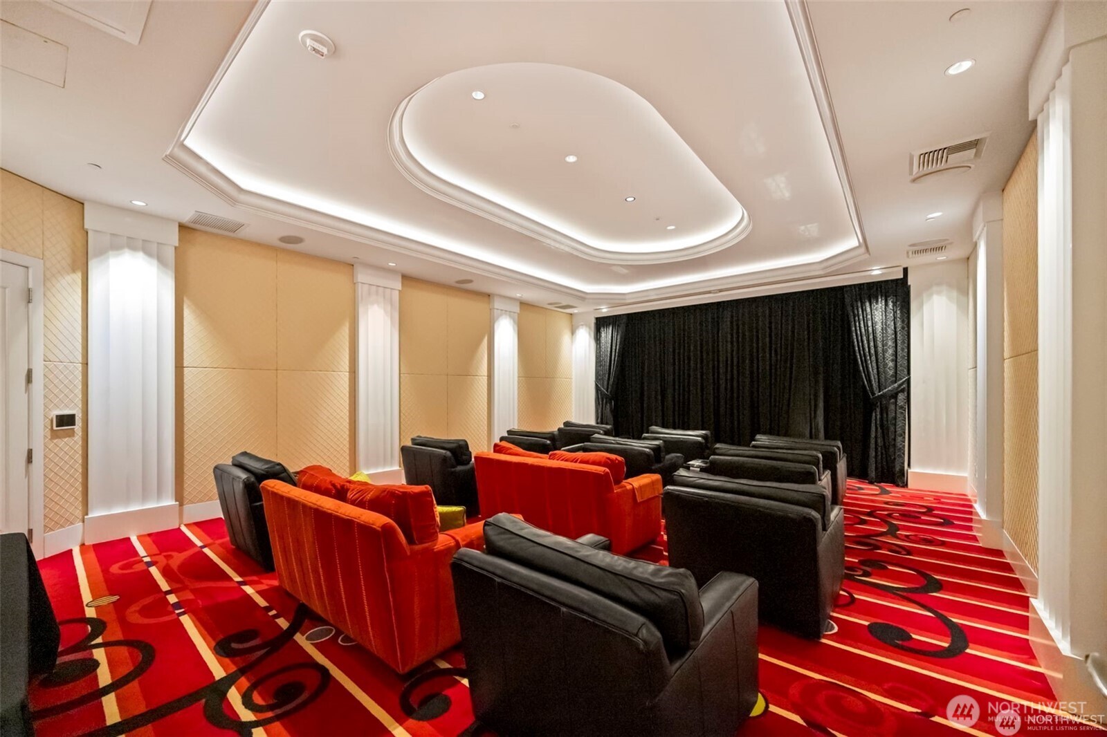 1920 4th Avenue, Unit 1809 Seattle, WA 98101 - Photo 24 of 30 a room with furniture and a projector