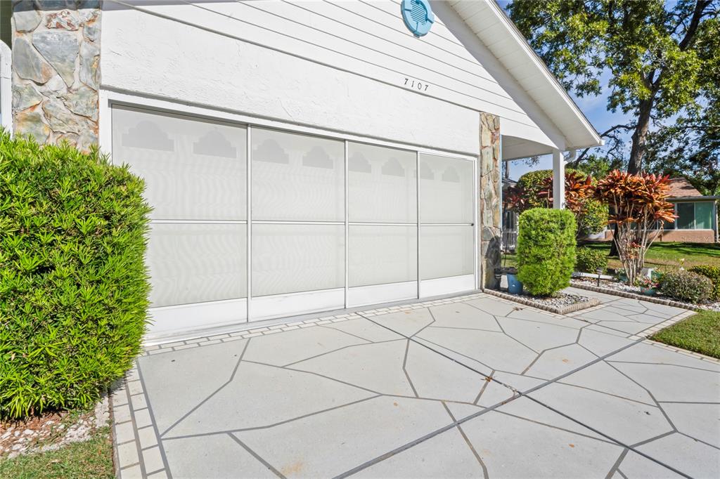 7107 Pond View Court Spring Hill, FL 34606 - Photo 56 of 99