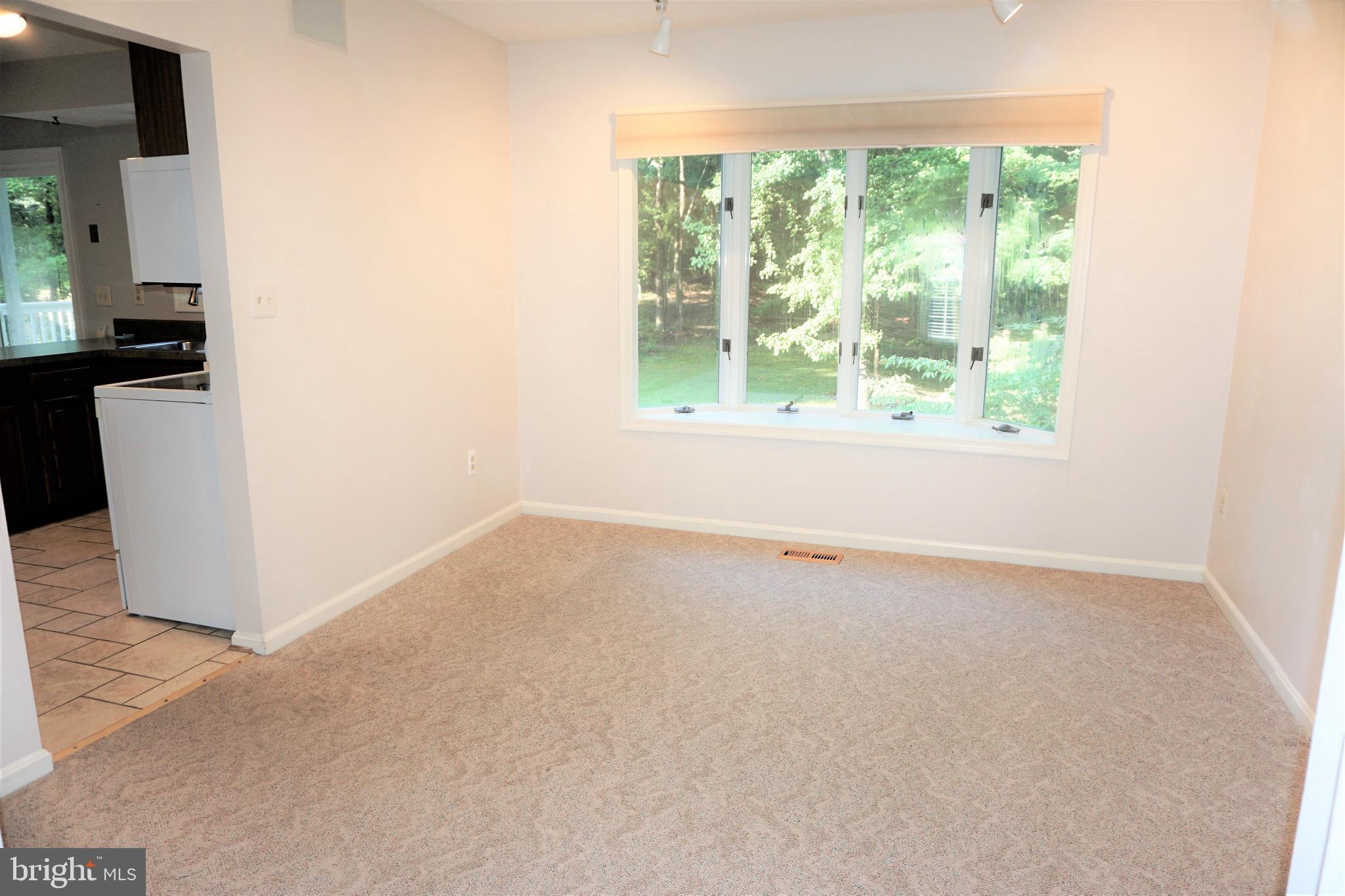 1915 Ridgewood Road Hanover, MD 21076 - Photo 7 of 34