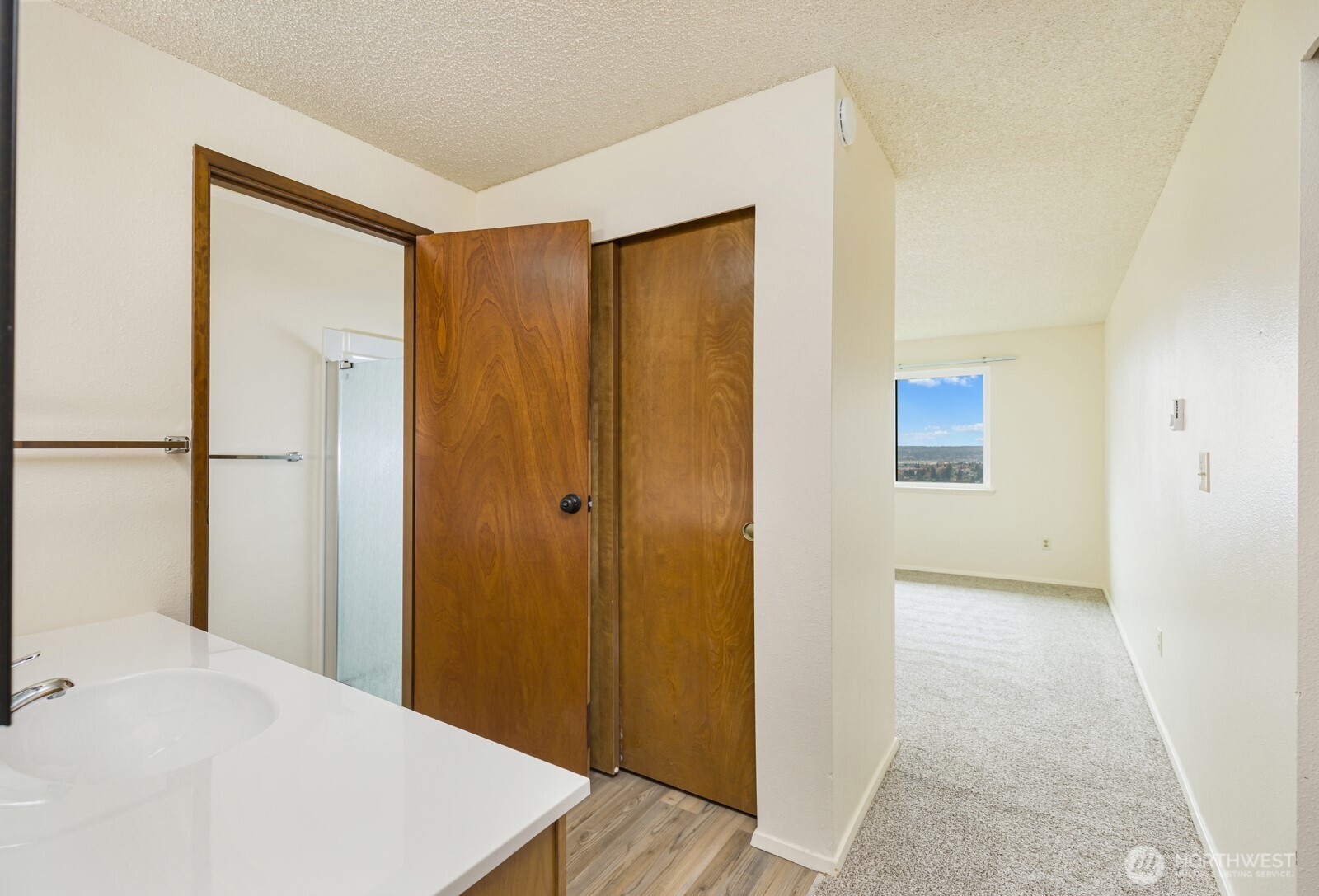 3370 Narrows View Lane Northeast, Unit 202 Bremerton, WA 98310 - Photo 17 of 19