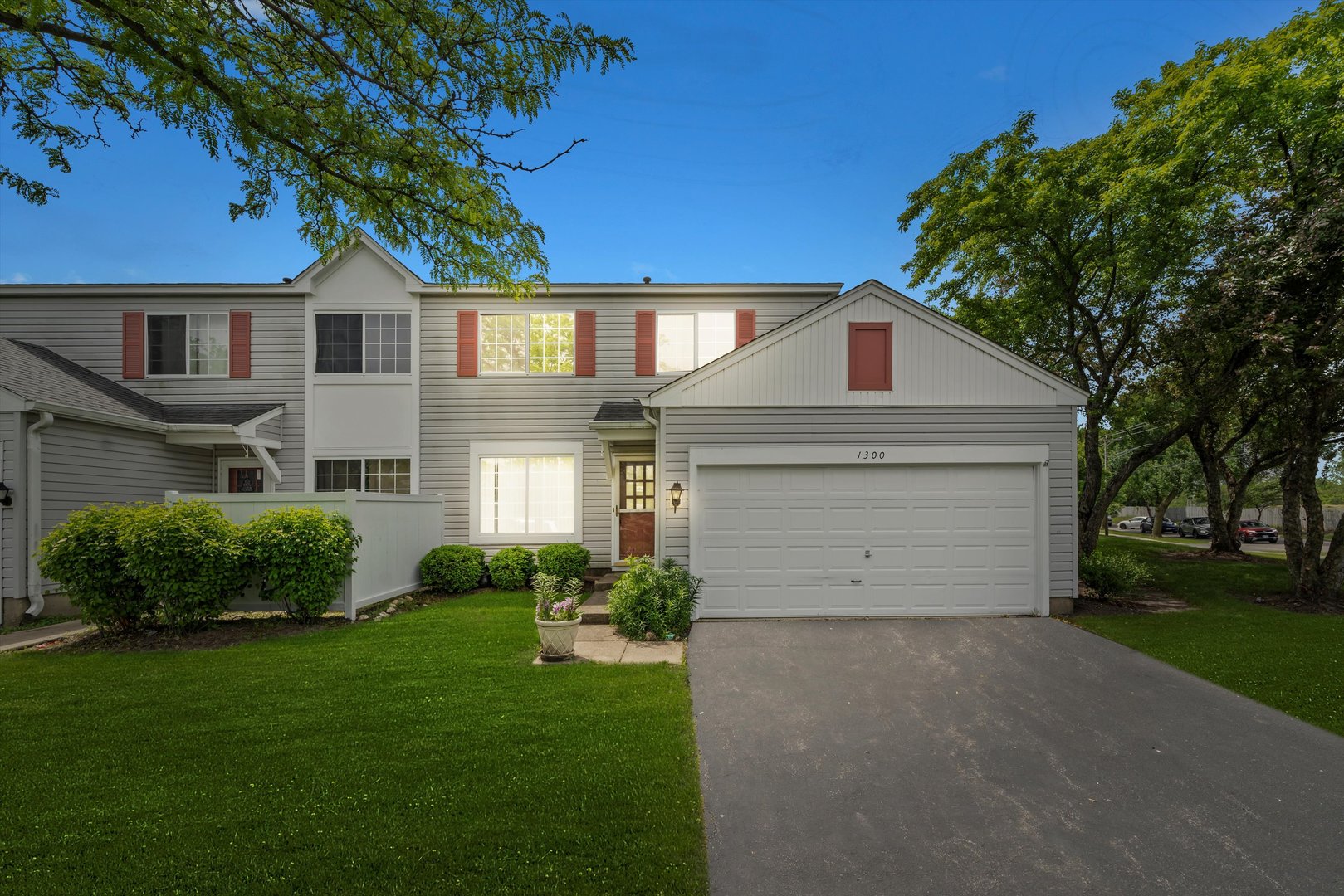 1300 Normantown Road Naperville, IL 60564 - Photo 2 of 30