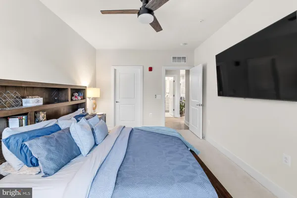 $2,950 | 102 St Ives Place, Unit 404, Oxon Hill, MD 20745