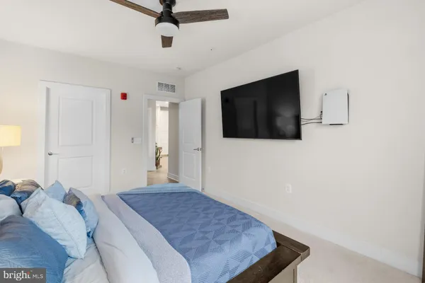 $2,950 | 102 St Ives Place, Unit 404, Oxon Hill, MD 20745